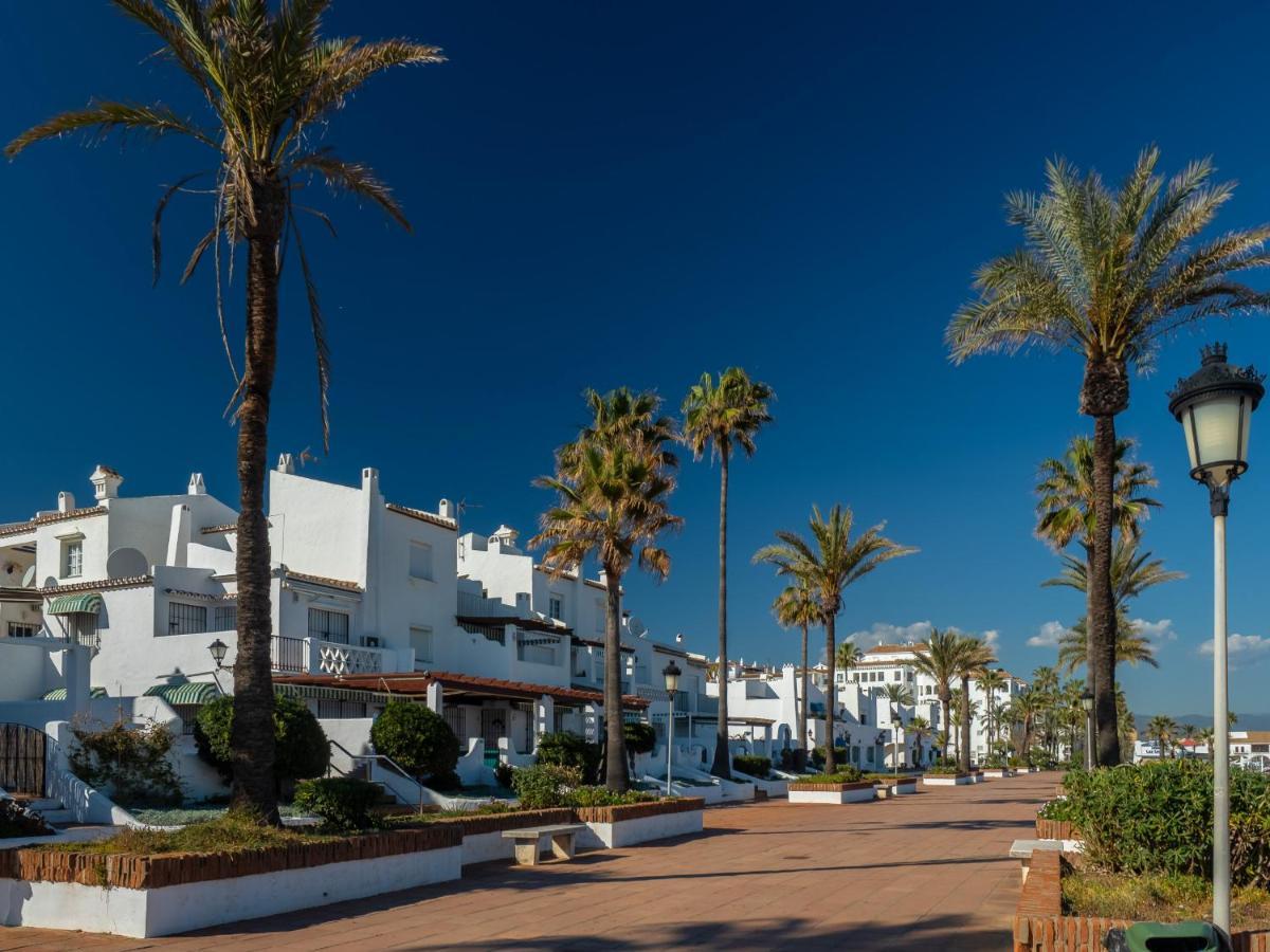 2051-New 3 Bedrooms On Golf Estepona Exterior foto